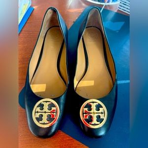 Tory Burch low heels -GUC